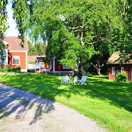 Hem Till Garden Boutique Hotel Västerås Buitenkant foto